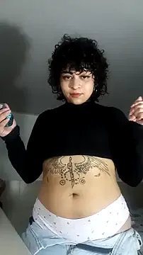 Bitsy_Messy on StripChat