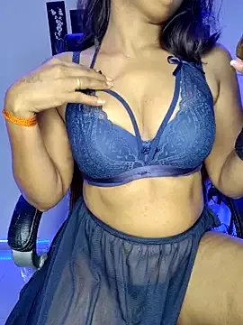 Black-Pearll on StripChat