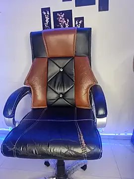 Black-Pearll on StripChat