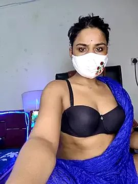 Black-Pearll on StripChat