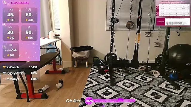 Blondiewithanass on StripChat