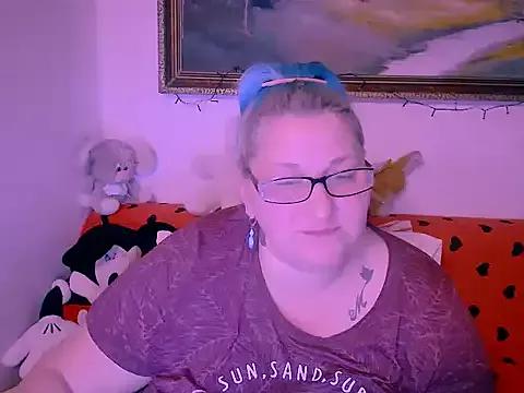 BlondyBigBoobs — let's have funnaked 5 min 