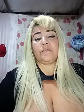 BonniAdams — Freechat on StripChat