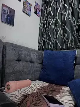 Bonnie_willliams19 on StripChat