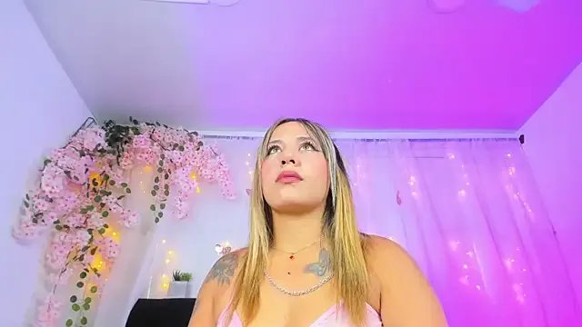 Bonny_and_carrot — HARD BLOWJOB + saliva