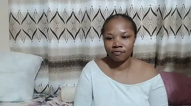 Offline BootyClitQueen on StripChat