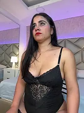 Brenda_Garcia on StripChat