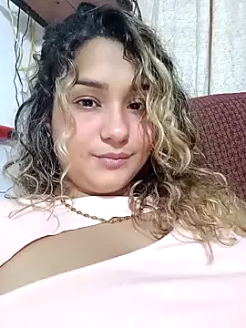 Freechat BrendaGirs on StripChat