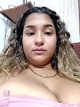 Freechat BrendaGirs on StripChat