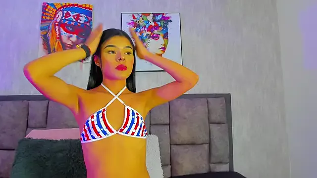 Offline BrithanySummer on StripChat