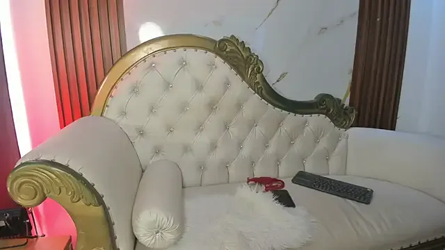 Offline BrithanySummer on StripChat