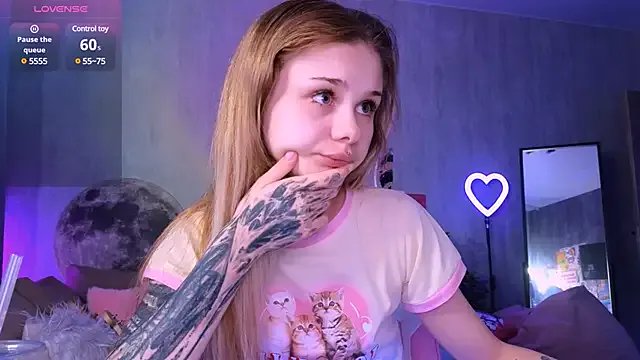 Britney_Lynch on StripChat