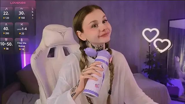 Britney_Lynch on StripChat