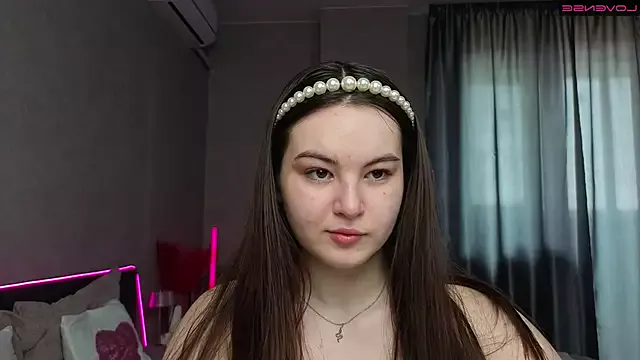 Offline BritneyLix on StripChat