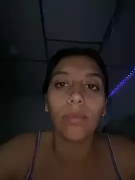 Offline BrittanyDiaz on StripChat