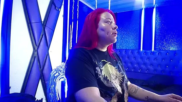 Bruja__Scarlata on StripChat