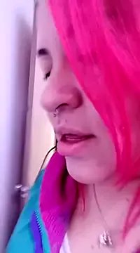 Bruja__Scarlata on StripChat