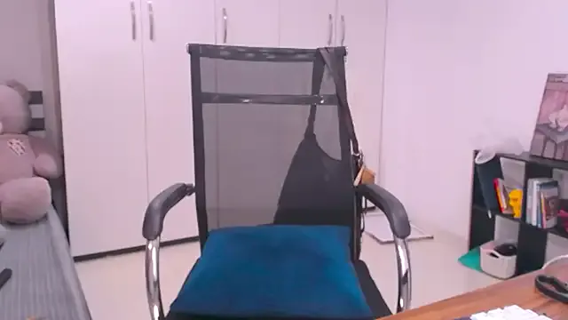 Offline bunny_b4nny on StripChat