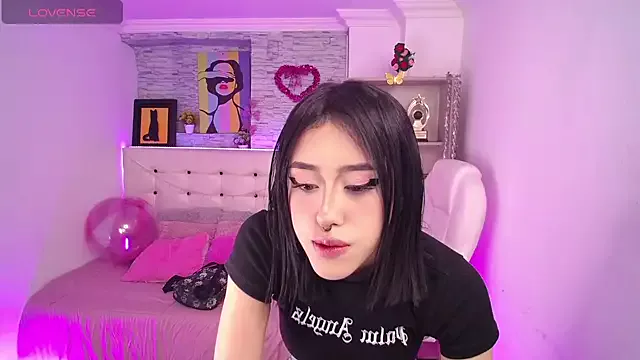 Offline Bunny_O on StripChat