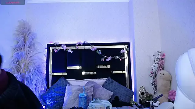 Offline Bunny_O on StripChat