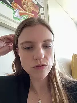 BustyKellyXXX on StripChat