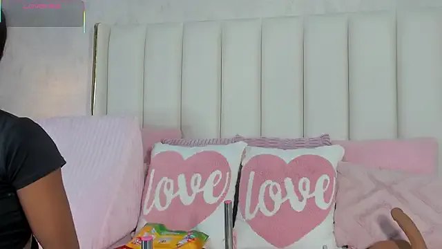 CahitlinBell on StripChat