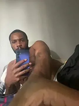 Caliclysm on StripChat