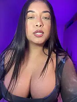 cami_ortiz__ on StripChat