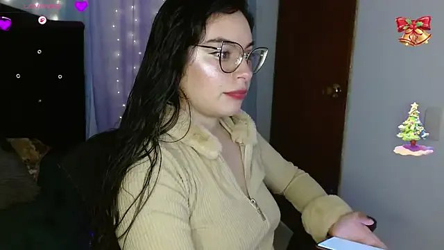 Camila_Ord on StripChat