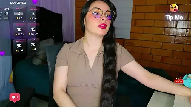 Camila_Ord on StripChat