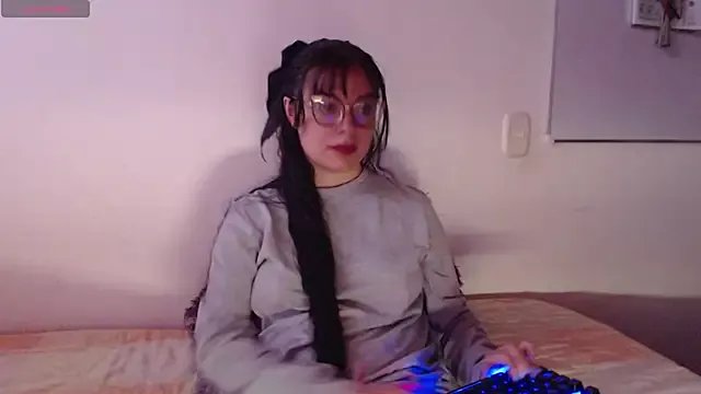 Camila_Ord on StripChat