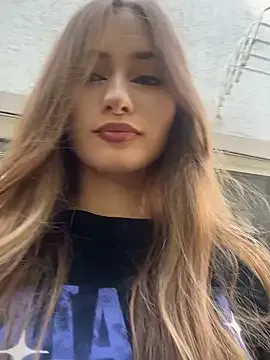 Offline candyboofairy on StripChat