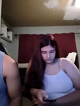 Offline Carandrew on StripChat