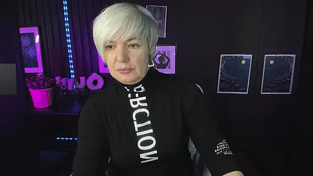 CarmenSoft on StripChat