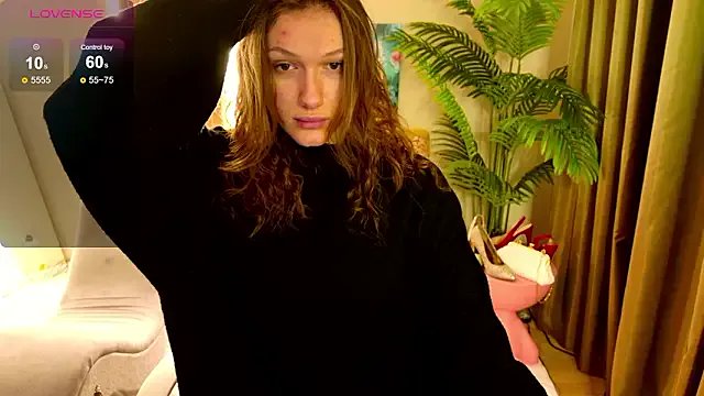 CarolainGilbert — showing panties