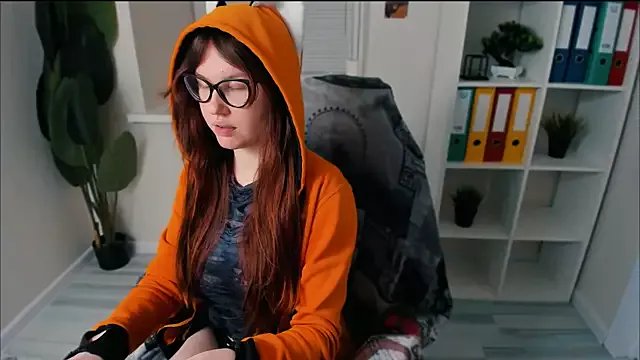 CarolGiggly on StripChat