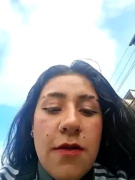 CAROLINE__07 on StripChat