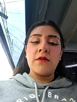 CAROLINE__07 on StripChat