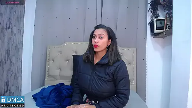 Offline CarolRodriguez_ on StripChat