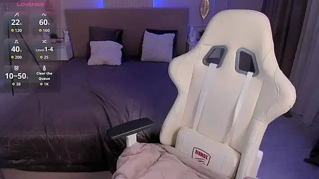 carrie145 on StripChat