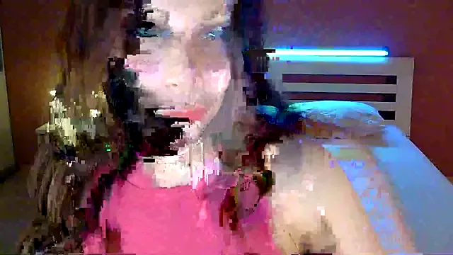 Cassie_Pinkkk on StripChat 