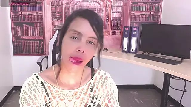 Catalella_Ar on StripChat