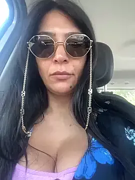 Offline Cataleya80 on StripChat