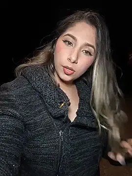 Catalina_ramos on StripChat