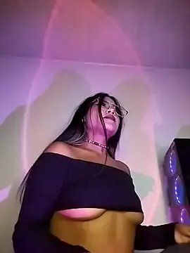 Caticaa2 on StripChat