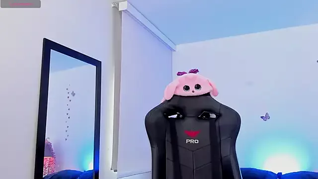 Offline catleya_noire on StripChat