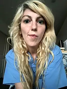 CelestialRuby on StripChat