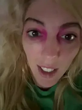 CelestialRuby on StripChat