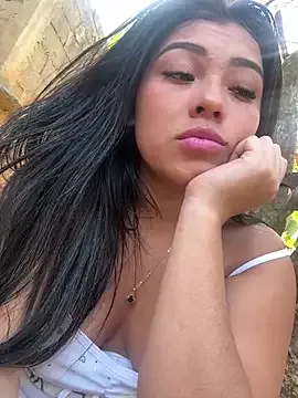 Offline Ceninth on StripChat