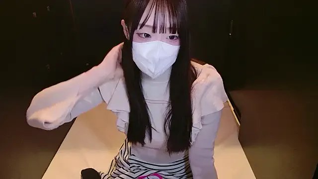 chan_yuma_tan on StripChat